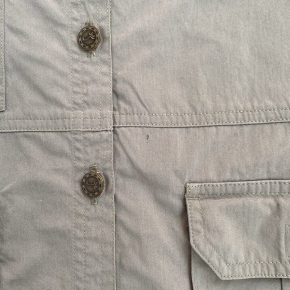 Cherokee Brand Traveler Gear olive green hiking vest. - Picture 10 of 12